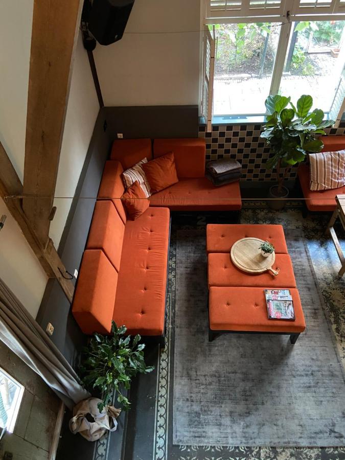 B&B De Lage Zwaluw Zwaluwe Extérieur photo