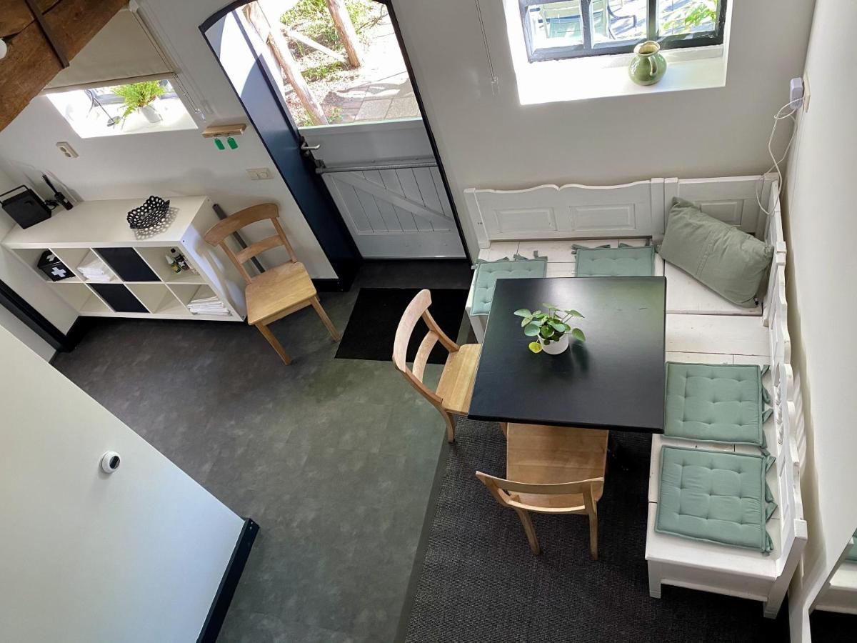 B&B De Lage Zwaluw Zwaluwe Extérieur photo