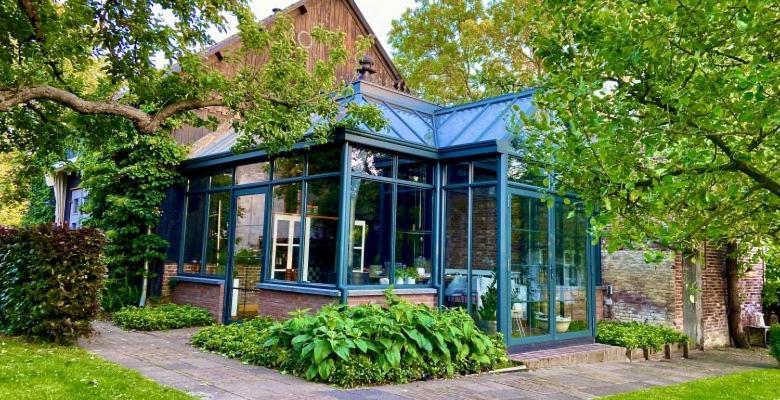 B&B De Lage Zwaluw Zwaluwe Extérieur photo